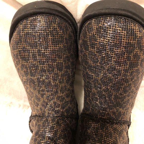 Leopard shimmer tall uggs - Picture 7 of 7